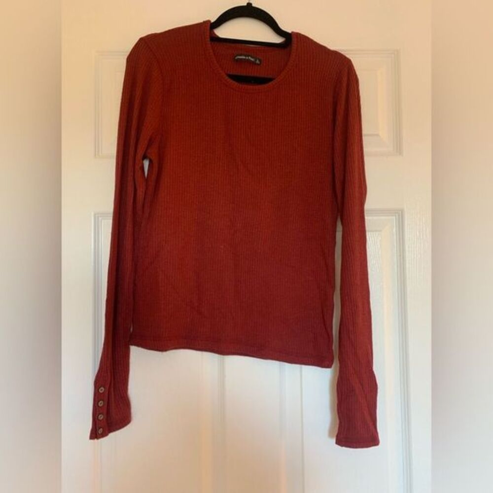 Abercrombie Red Rust Long Sleeve Top Button Cuff Detail